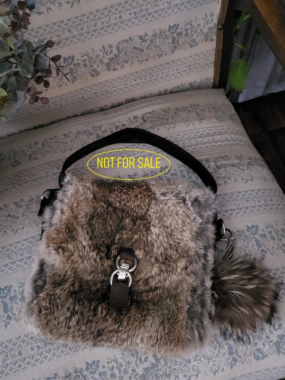 🎁 FREE WITH PURCHASE - NOT FOR SALE (see description) RABBIT FUR SHOULDER BAG